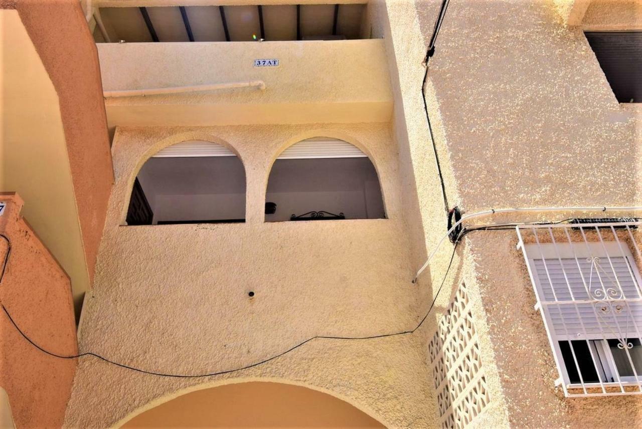 34 Retro Beach House - Alicante Real Estate Torrevieja Dış mekan fotoğraf