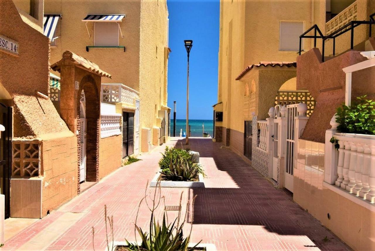 34 Retro Beach House - Alicante Real Estate Torrevieja Dış mekan fotoğraf